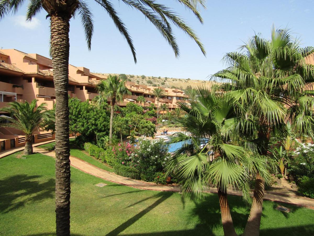 Apartementos Almerimar Golf Exterior photo
